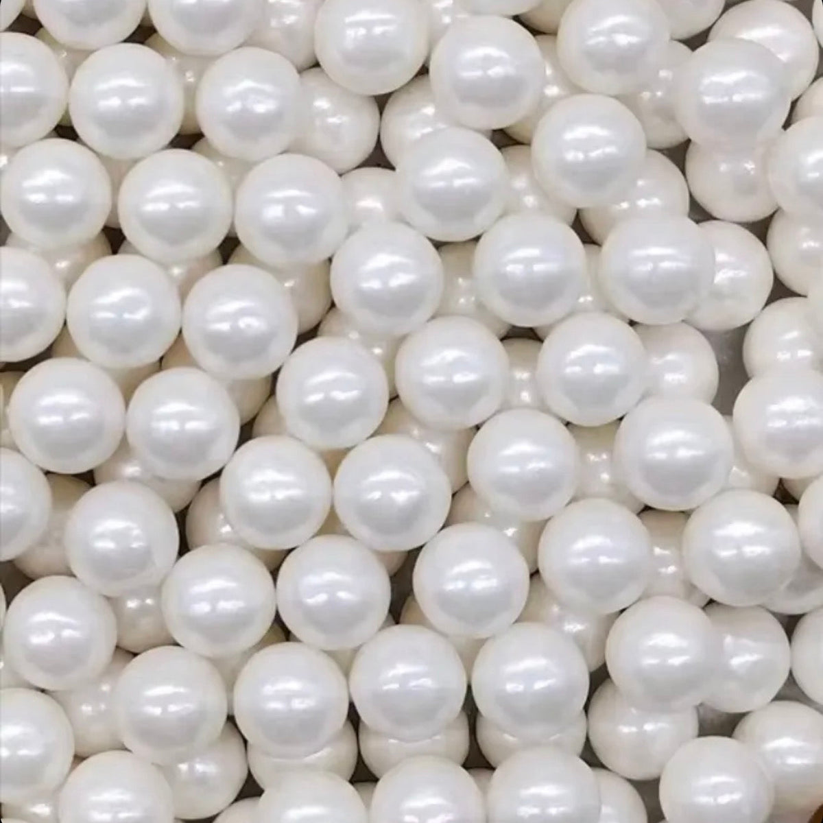 Perles en Sucre Blanches Nacrées 10 mm – Décoration Gâteaux & Cupcakes – Pot 150 g